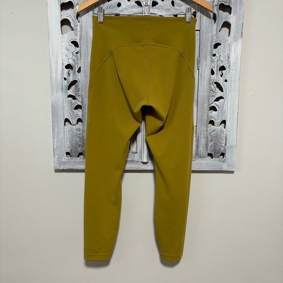 Lululemon Instill High-Rise Tight 25"
Auric Gold - Picture 7 of 10